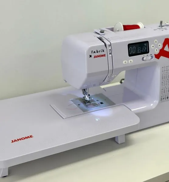 Sybord lilla 40x28 cm til Janome DC2030 og Fæbrik